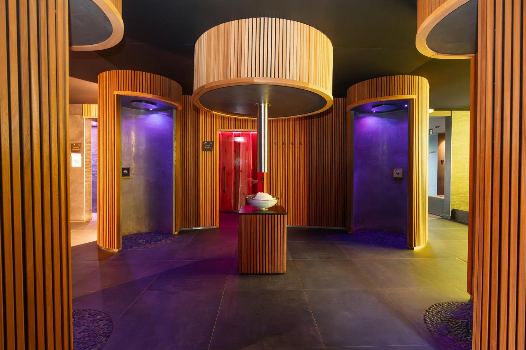 Domaine Des Thermes Awans エクステリア 写真